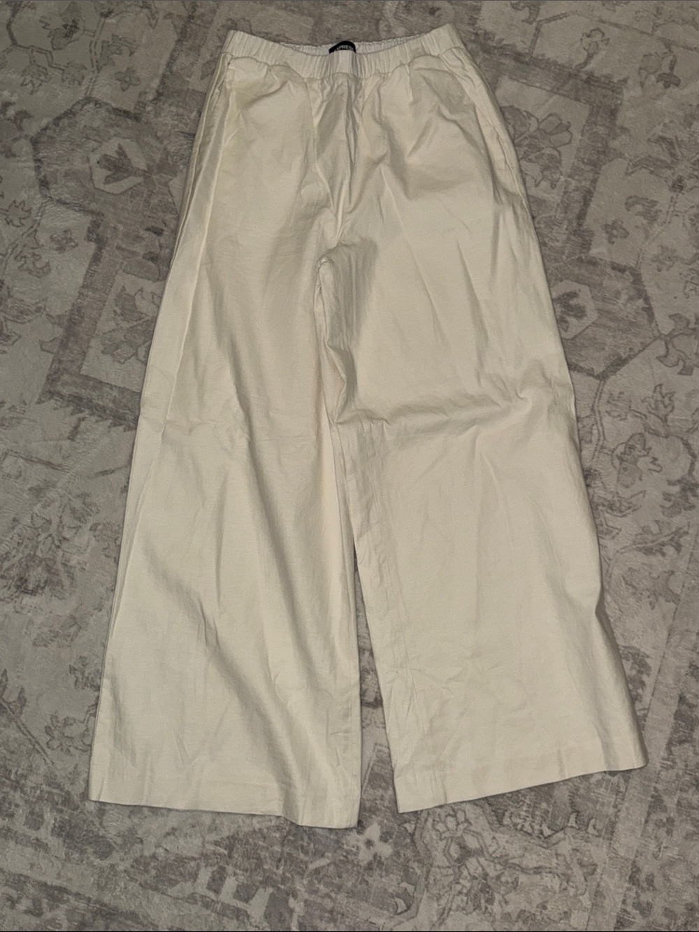 NWOT- Express- Wide Leg Linen Pants